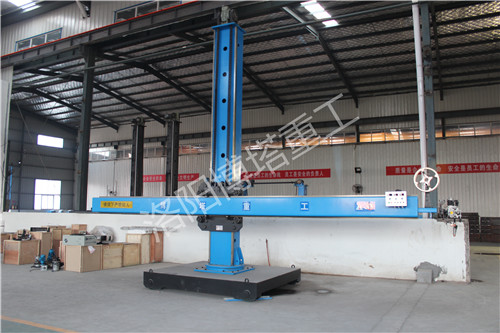 自動(dòng)焊機(jī)360度焊接管道過(guò)程